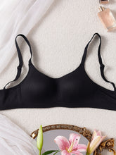 Comfortable Black Casual Stripe Wireless Soft Cup Solid Bralette