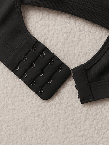Comfortable Black Casual Stripe Wireless Soft Cup Solid Bralette