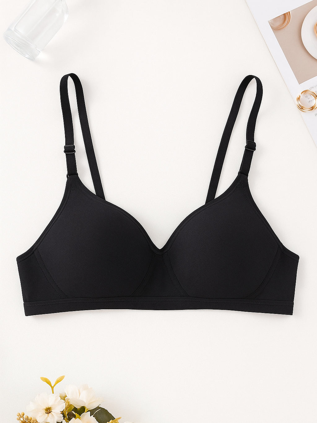 Comfortable Wireless Soft Cup Solid Bra