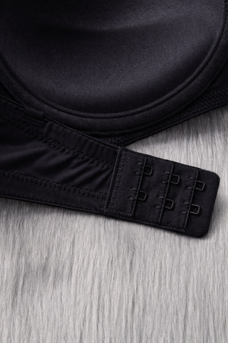 Casual Plain Medium Stretch Strapless Bras With Padded Cups And Backless Design For Everyday Wear