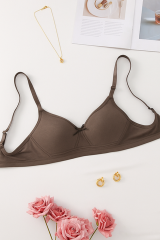 Comfortable Wireless Soft Cup Solid Bra