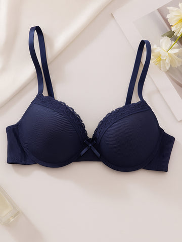 Simple Casual Wireless Bra With Padding