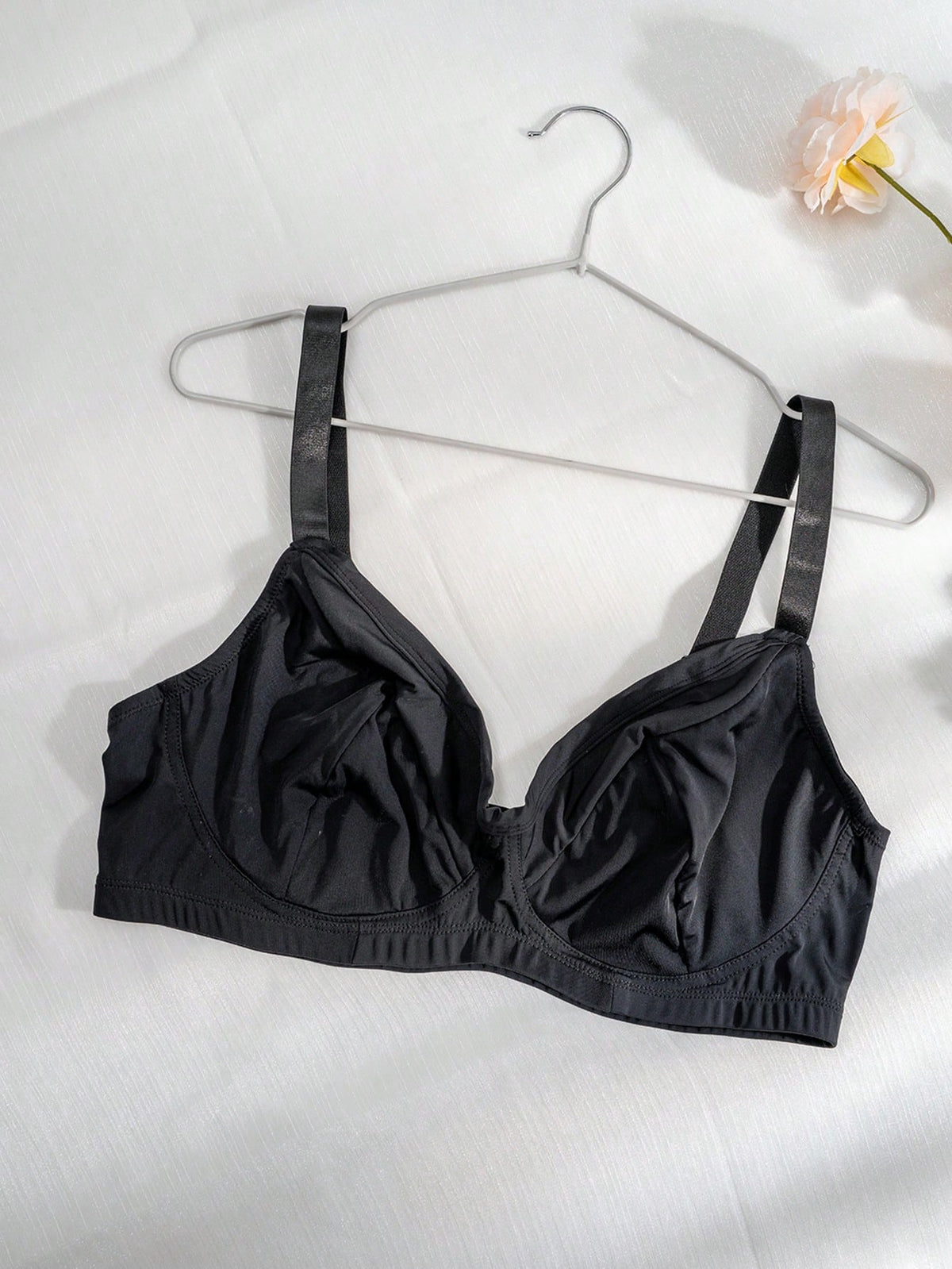 Romantic Black Bra With Spaghetti Straps And No Chest Pad